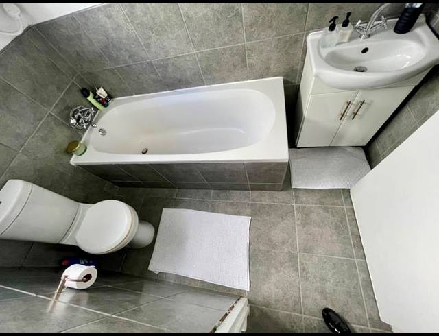 1 BEDROOM PROPERTY TO RENT IN KEMPENVILLE